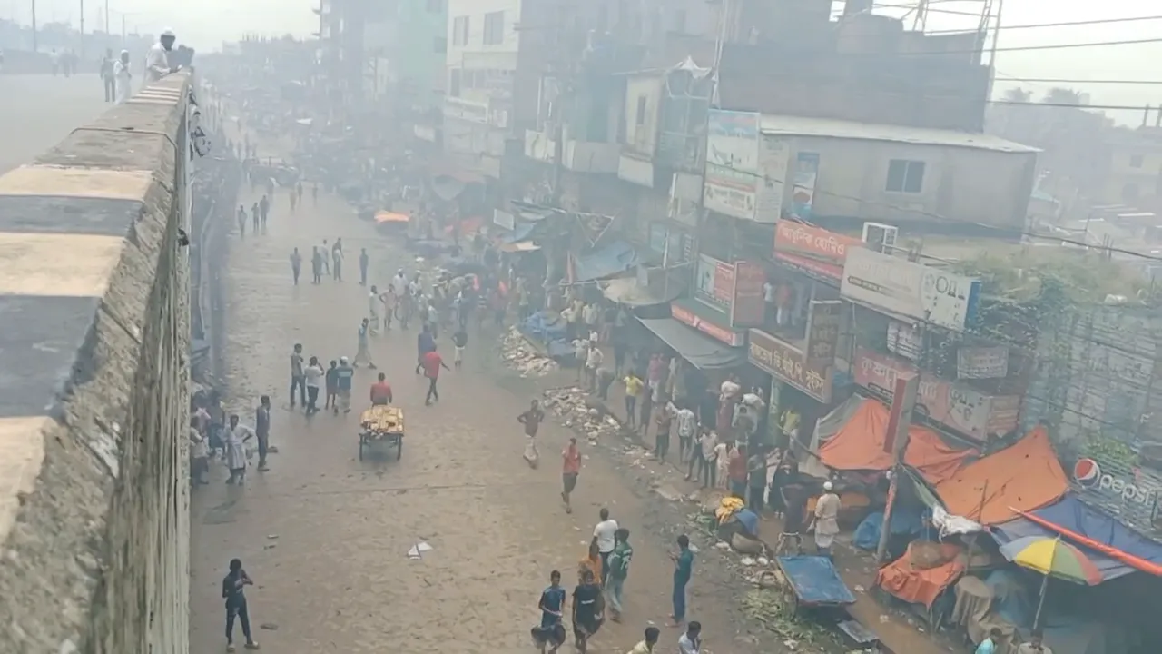 গাজীপুর শ্রীপুরের রণক্ষেত্রে পরিণত হয়েছে। মৃত্যুর সংখ্যা বেড়েই যাচ্ছে।